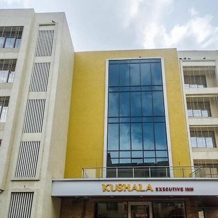 Hotel Kushala Executive Inn Тхане Екстер'єр фото