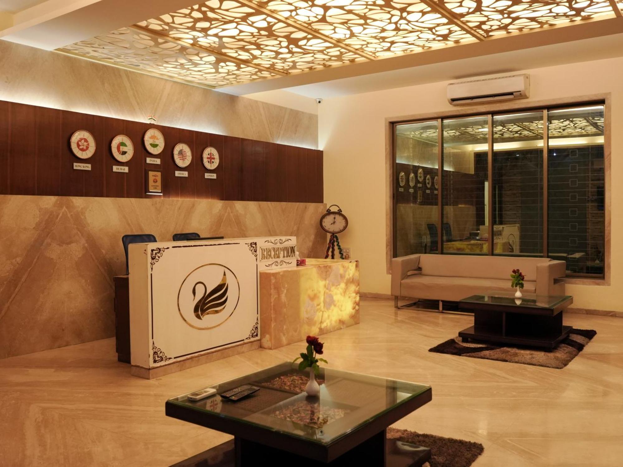 Hotel Kushala Executive Inn Тхане Екстер'єр фото